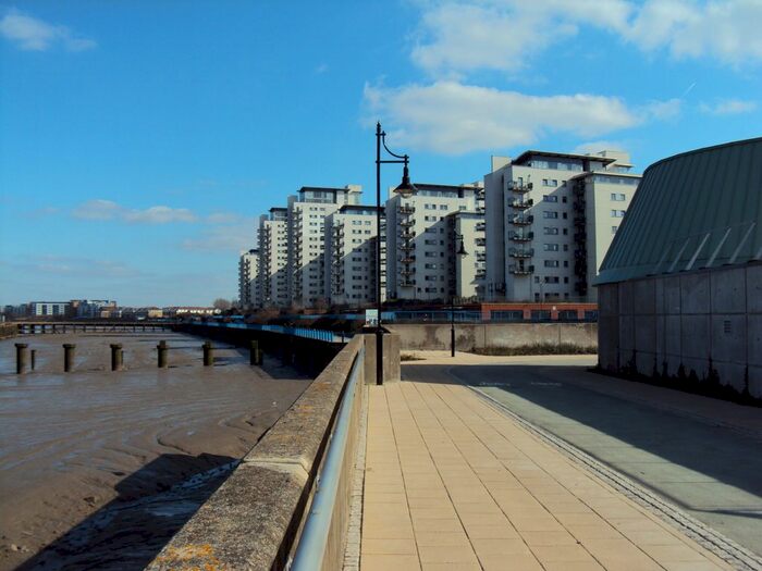 3 Bedroom Flat To Rent In Erebus Drive, Woolwich, SE28