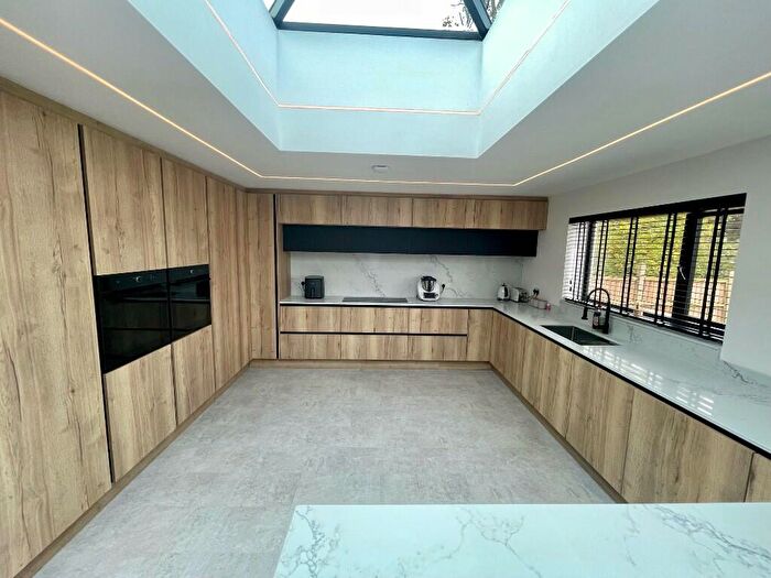 4 Bedroom Detached Bungalow For Sale In The Nest, Pondersbridge, PE26