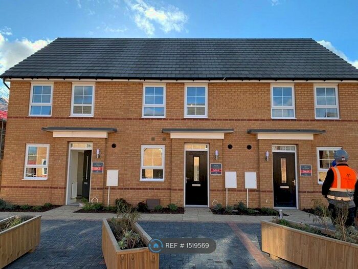 2 Bedroom Terraced House To Rent In Hare Grove, Milton Keynes, MK10