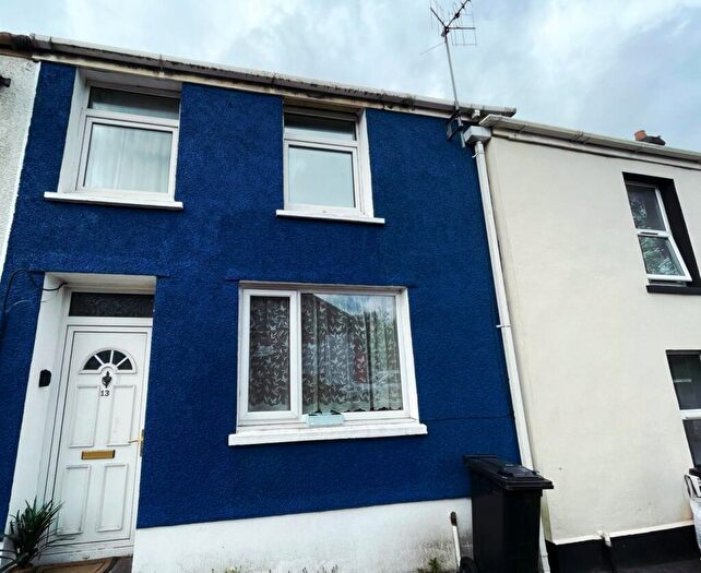 3 Bedroom Terraced House For Sale In Heol Cae Gurwen, Ammanford, SA18