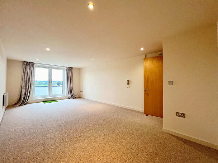 2 Bedroom Apartment For Sale In Westgate, Wetherby, LS22