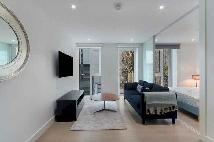 Studio To Rent In Ariel House, London Dock, Wapping, E1W