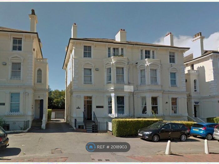 Studio To Rent In Mount Ephraim, Tunbridge Wells, TN4