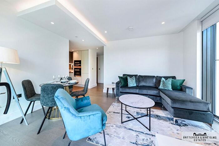 2 Bedroom Flat To Rent In The Dumont, Albert Embankment, SE1