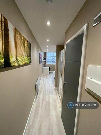 Studio To Rent In Broad Street, Nottingham, NG1