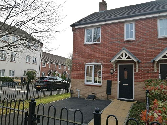 2 Bedroom Semi Detached House To Rent In Hopwood Street, Newton Heath, M40