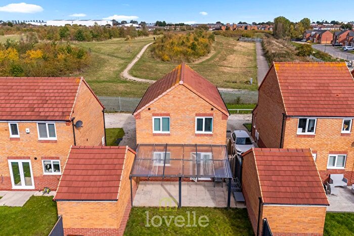 4 Bedroom Detached House For Sale In Cromwell Close, Grimsby, DN31
