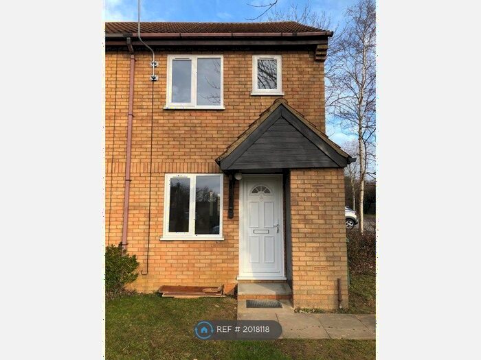 2 Bedroom End Of Terrace House To Rent In Bosworth Close, Bletchley, Milton Keynes, MK3