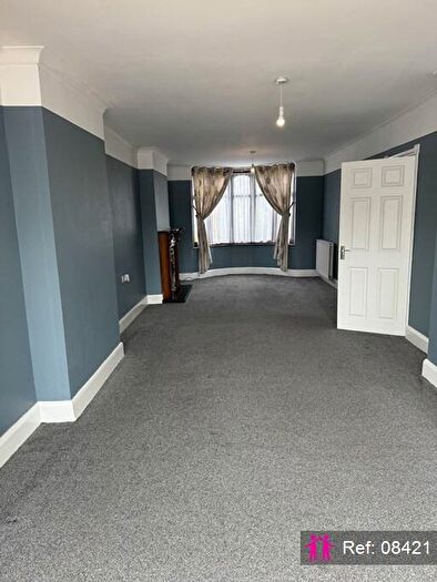 3 Bedroom Detached House To Rent In Attleborough Road, Nuneaton, CV11