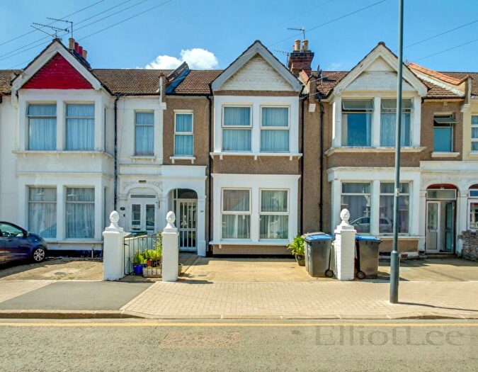4 Bedroom Terraced House For Sale In London Road, Wembley, HA9