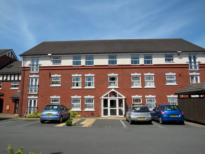 2 Bedroom Flat To Rent In Sycamore Close, Erdington, Birmingham, B24