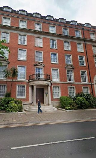 2 Bedroom Flat For Sale In Flat Kenilworth House, Westgate Street, Cardiff, South Glamorgan, CF10