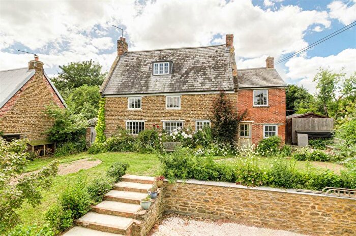 6 Bedroom Cottage For Sale In Church Green, Badby, Daventry, NN11