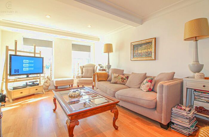 3 Bedroom Terraced House To Rent In Church Road, London, SW19