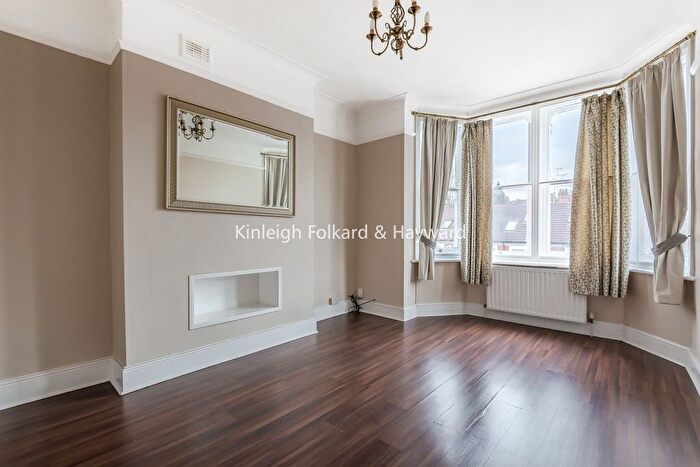 2 Bedroom Flat To Rent In Archway Road, London, N6