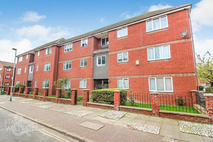 2 Bedroom Flat To Rent In Trafalgar Court, Great Yarmouth, NR30