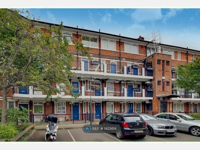 3 Bedroom Maisonette To Rent In Arnold Estate, London, SE1