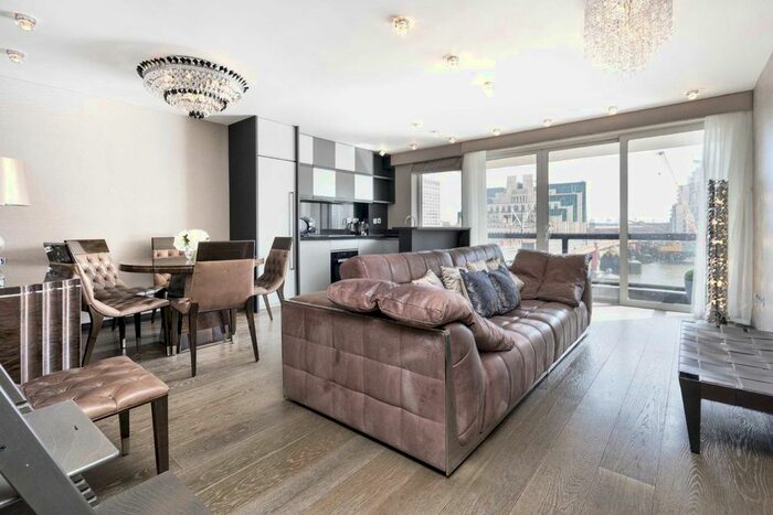 2 Bedroom Flat To Rent In Grosvenor Road, London, SW1V