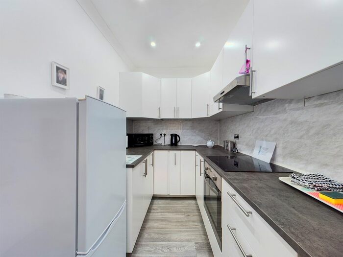 3 Bedroom Semi-Detached House To Rent In Queens Road, Watford, Hertfordshire, WD17