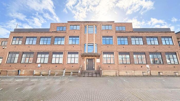 2 Bedroom Flat For Sale In Cromer Road, Birmingham, B12