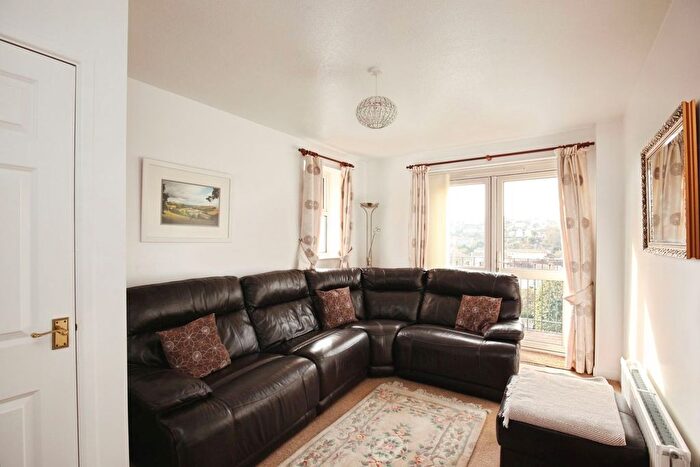 3 Bedroom Town House For Sale In Alta Vista Road, Paignton, TQ4
