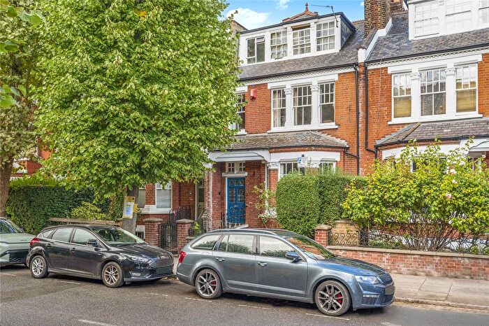 5 Bedroom Terraced House For Sale In Ridge Road, London, N8