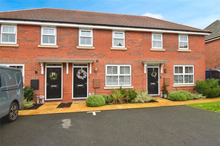 3 Bedroom Town House For Sale In Lime Delph Road, Wigston, Leicestershire, LE18