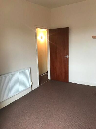 2 Bedroom Terraced House To Rent In Allen St, Clifton, Rotherham, S65