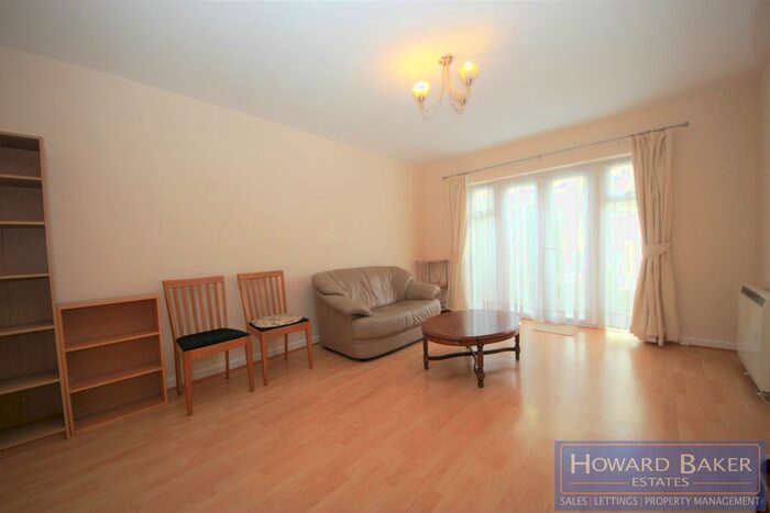 2 Bedroom Town House To Rent In Pageant Avenue, London, NW9