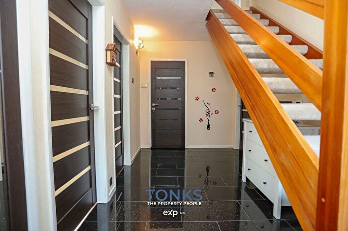 3 Bedroom Detached House For Sale In Cockshed Lane, Halesowen, B62