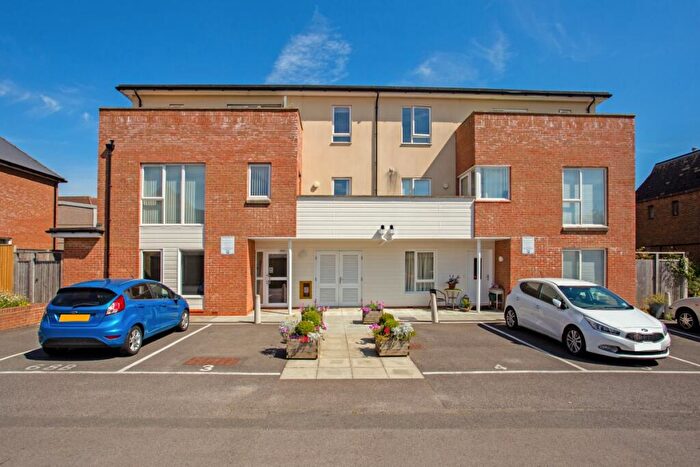 2 Bedroom Apartment To Rent In Queen Street Horsham, RH13