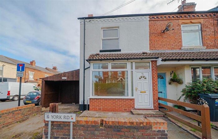 2 Bedroom End Of Terrace House For Sale In York Road, Kings Heath, Birmingham, B14