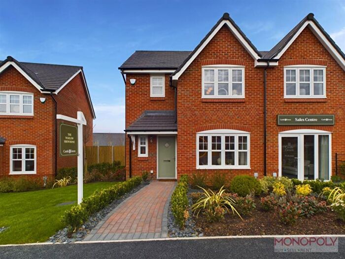 3 Bedroom Semi-Detached House For Sale In Llys Y Coed, Rhosrobin, Wrexham, LL11