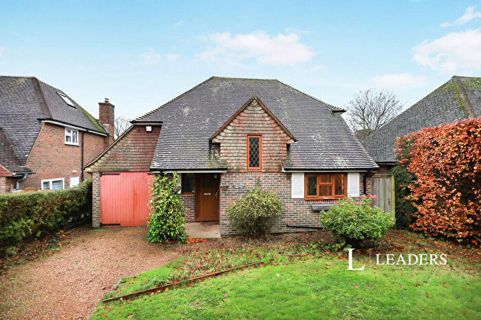 3 Bedroom Detached House To Rent In The Grove, Ratton, Eastbourne, BN20