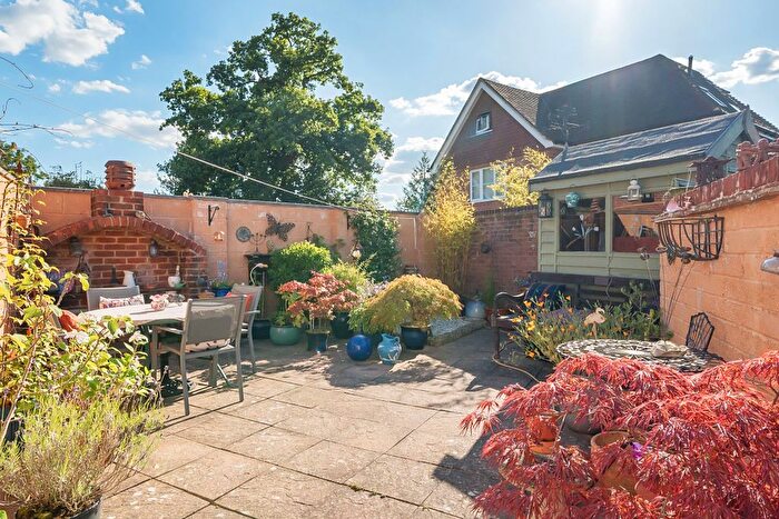 2 Bedroom Terraced House For Sale In Petersfield Road, Greatham, GU33
