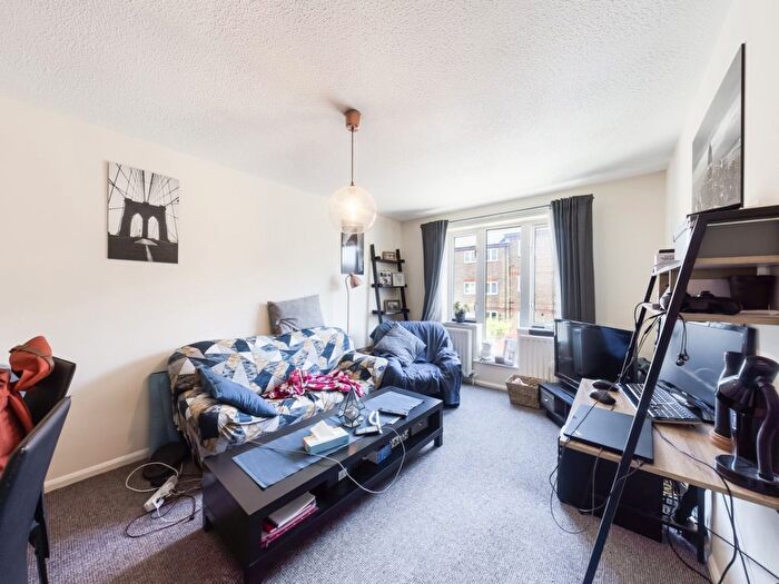 1 Bedroom Flat To Rent In Elizabeth House, Enterprize Way, SE8