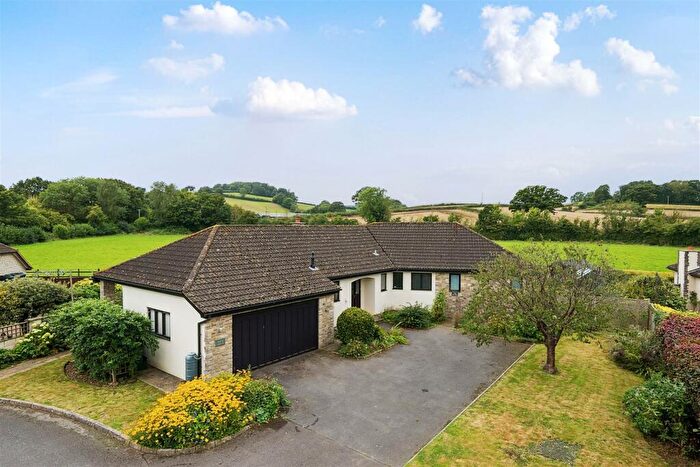 3 Bedroom Detached Bungalow For Sale In Whitford, EX13