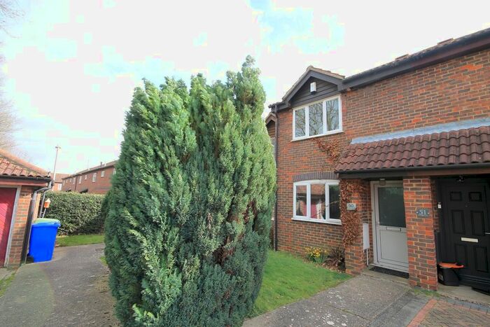 2 Bedroom End Of Terrace House To Rent In Cremer Place, Faversham, ME13