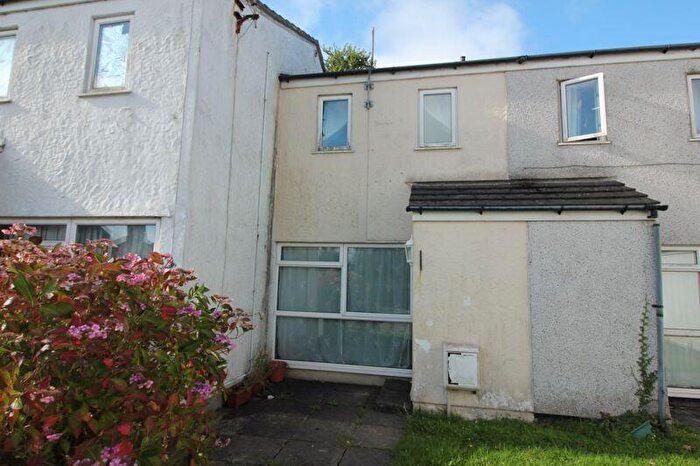 3 Bedroom Town House For Sale In Dinorben Court, Amlwch, Anglesey, LL68