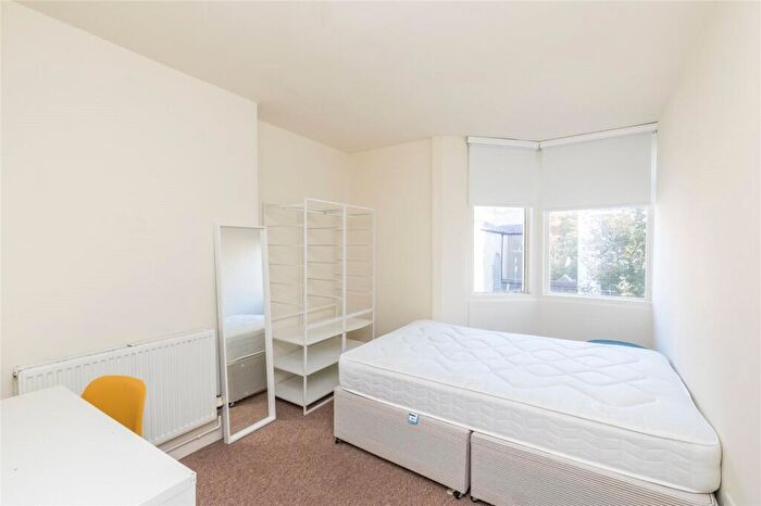 1 Bedroom House Of Multiple Occupation To Rent In Montpelier Place, Brighton, BN1