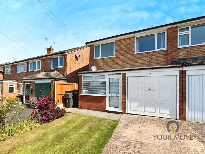 3 Bedroom Semi-Detached House To Rent In Springfield Avenue, Bromsgrove, Worcestershire, B60