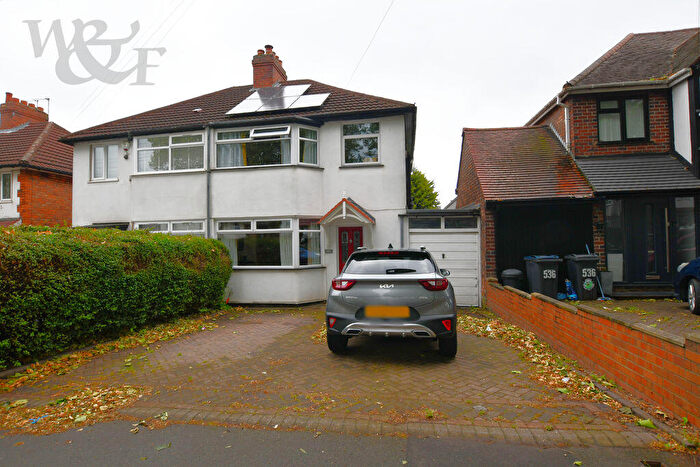 3 Bedroom Semi-Detached House For Sale In Holly Lane, Birmingham, B24