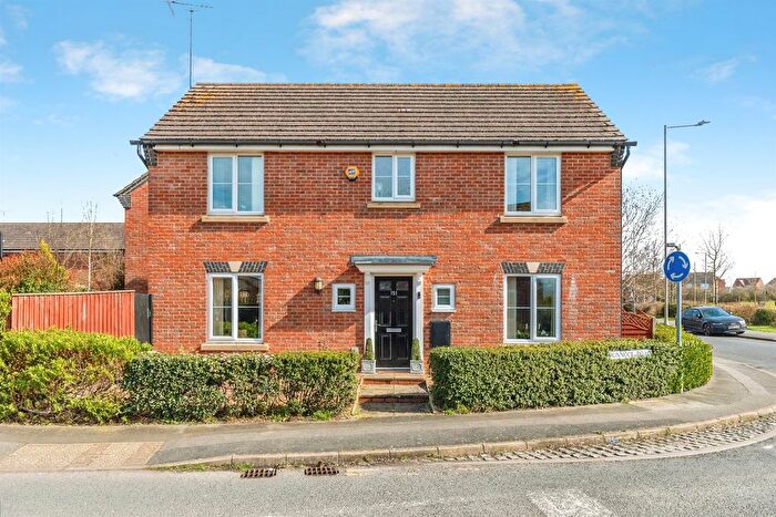 4 Bedroom Detached House For Sale In Dunnock Road, Corby, NN18