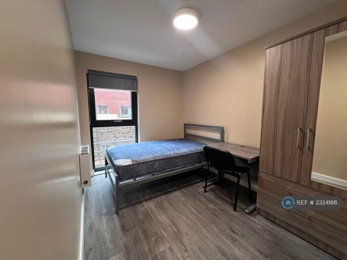 7 Bedroom Flat To Rent In Stokes Croft, Bristol, BS2