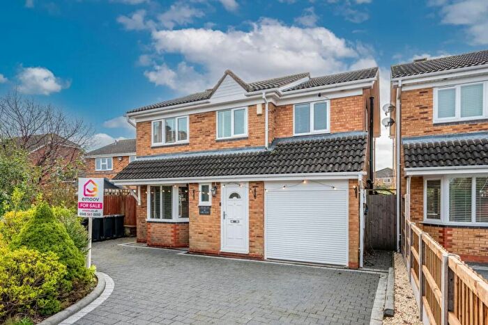 4 Bedroom Detached House For Sale In Lime Close, Hollywood, Birmingham, B47