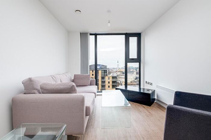 1 Bedroom Apartment To Rent In The Bank Tower One, Sheepcote Street, B16