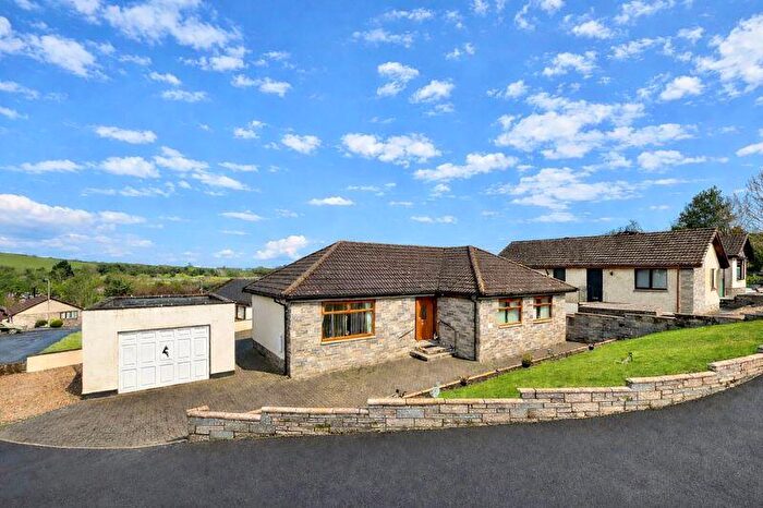 3 Bedroom Detached Bungalow For Sale In Cameron Crescent, Cumnock, KA18