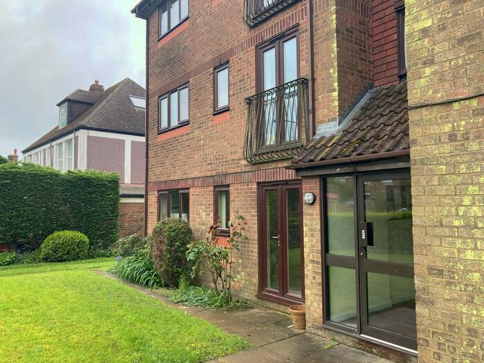 2 Bedroom Flat To Rent In Eridge Road, Mayvern Court Eridge Road, TN6