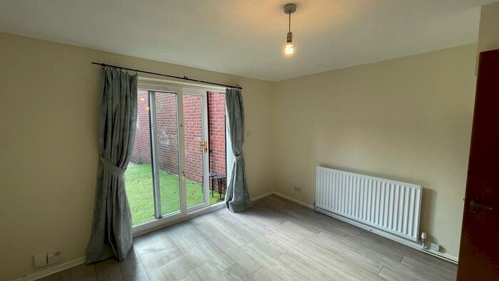 2 Bedroom Semi-Detached House To Rent In Derventio Close, Derby, Derbyshire, DE1