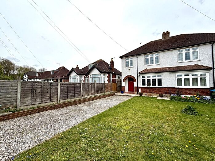 3 Bedroom Semi-Detached House For Sale In Ellingham Road, Chessington, Surrey., KT9